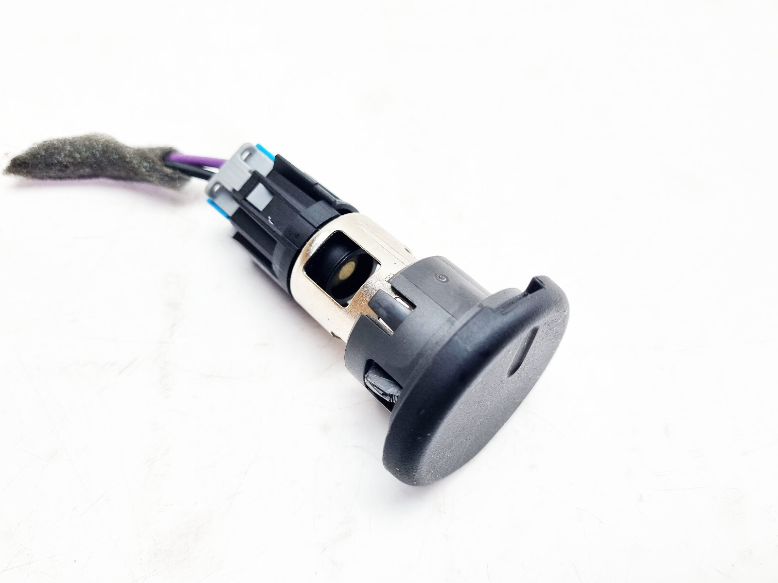 VAUXHALL INSIGNIA A POWER PORT SOCKET OUTLET CIGARETTE LIGHTER 12V 2016