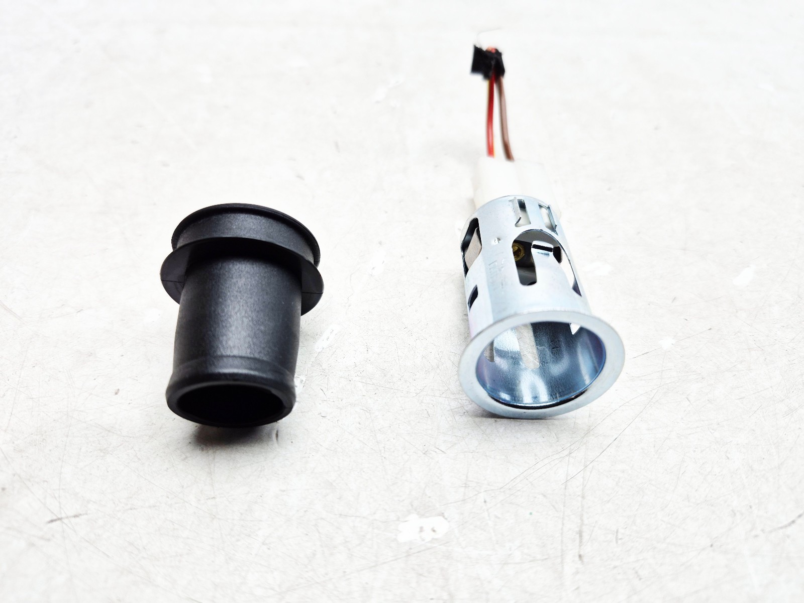 replacement cigarette lighter socket mini cooper MINI COOPER F55 F56 F57 POWER PORT SOCKET OUTLET CIGARETTE LIGHTER 12V 2022